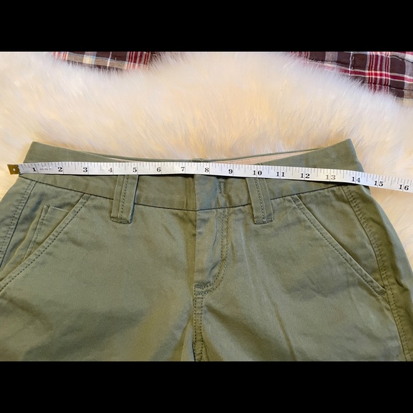 Banana Republic Weekend Short 00P - Picture 8 of 8